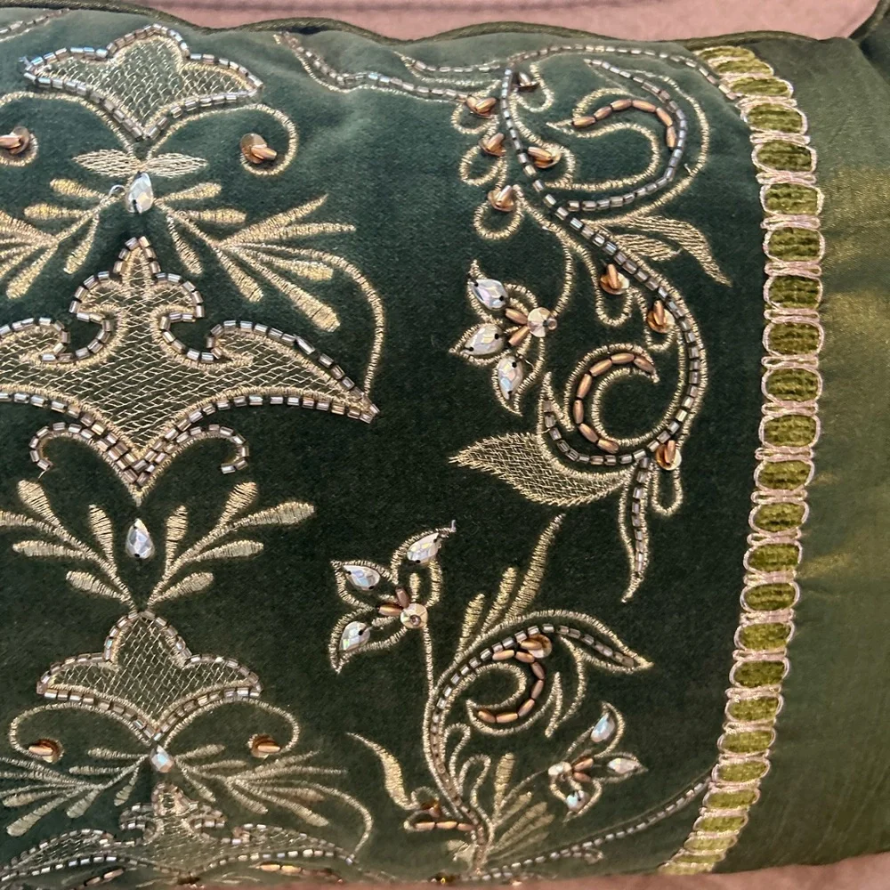 Pier 1 Green Velvet and Satin Like Sequin and Beaded Pillow Set